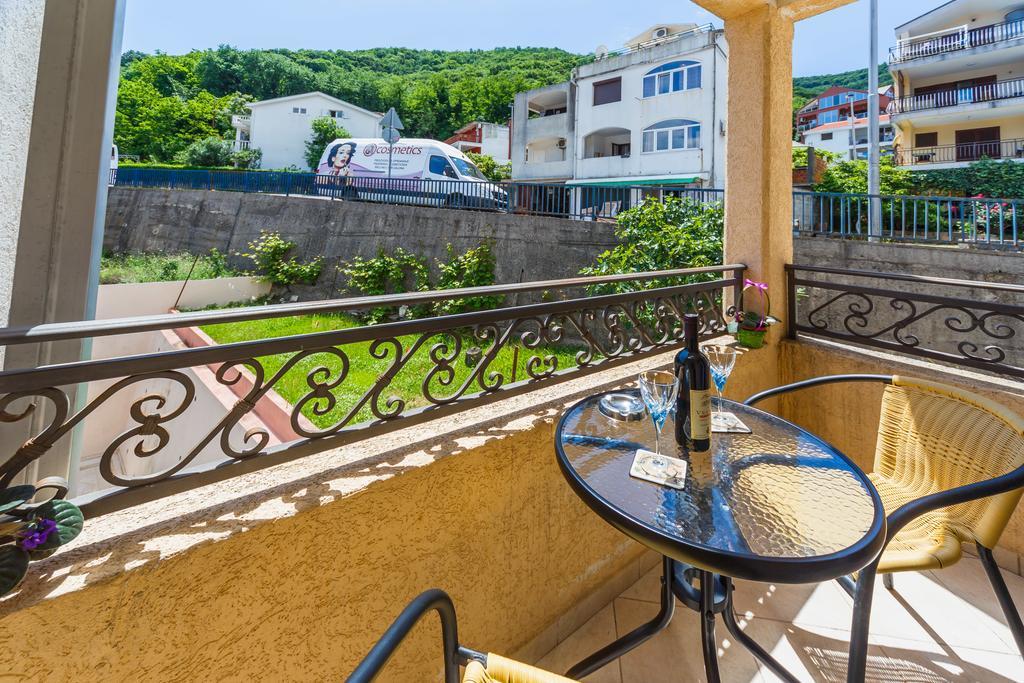 Apartments Manojlovic Budva Exterior foto